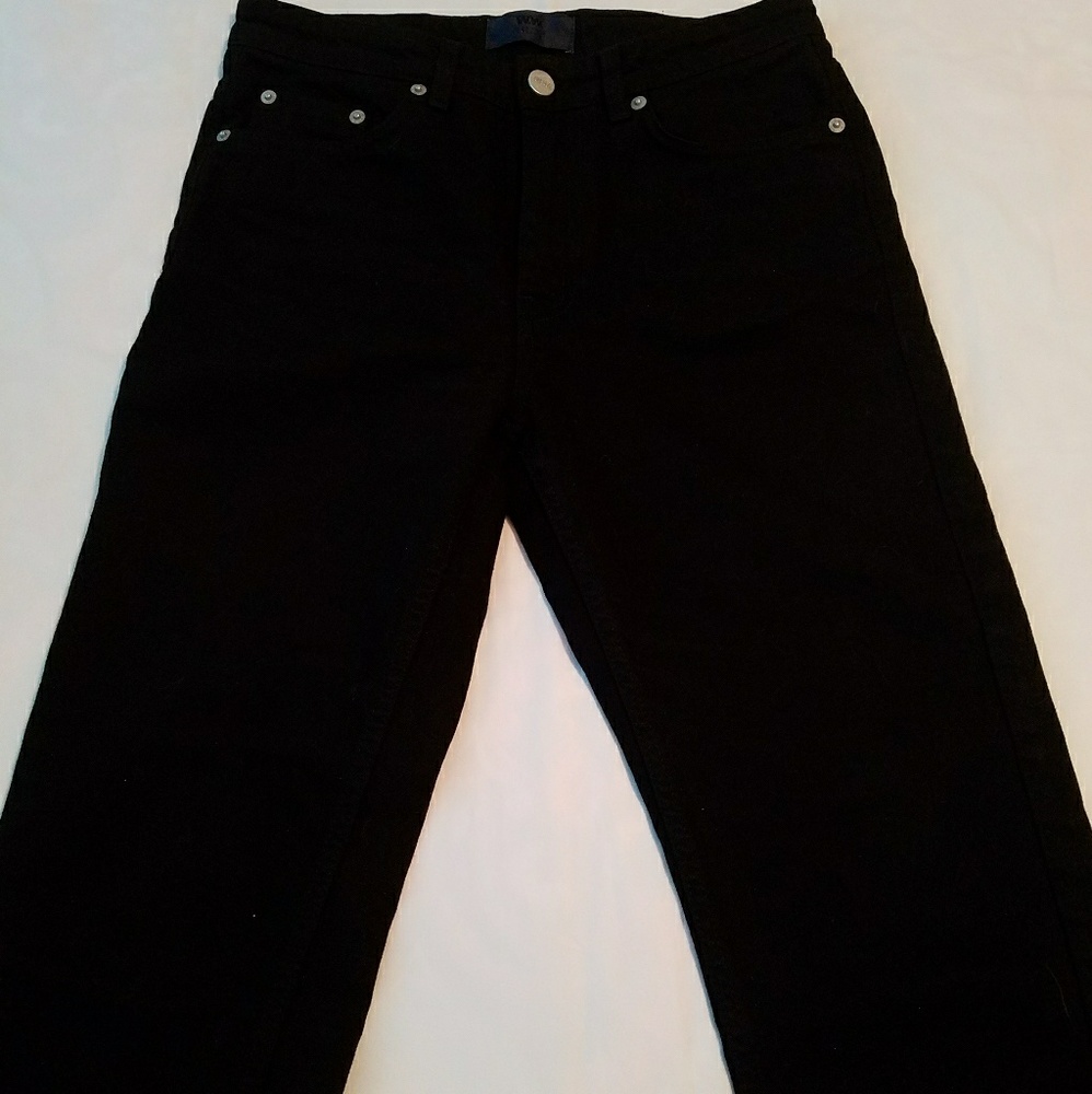 W.W. Cropped black jeans